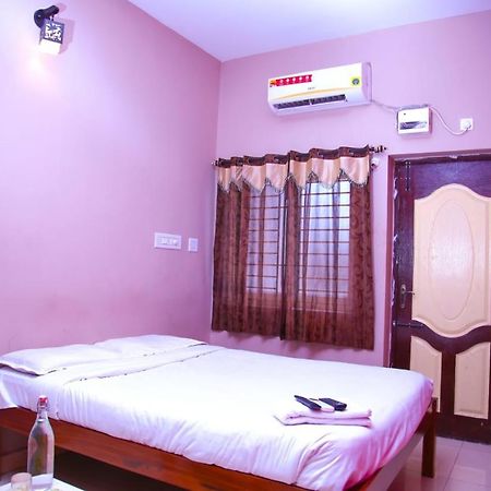 ‌‌Florence Guest House Pondicherry Bagian luar foto